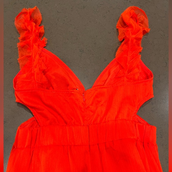 - Lulu’s Always A Dreamer Red Chiffon Tiered High-Low Dress Sz: M - Picture 10 of 13